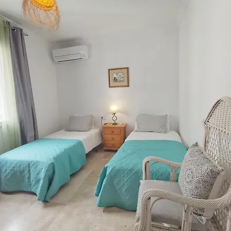 Carabeo 36 Solecito Seaview *