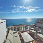 Carabeo 36 Solecito Seaview アパート