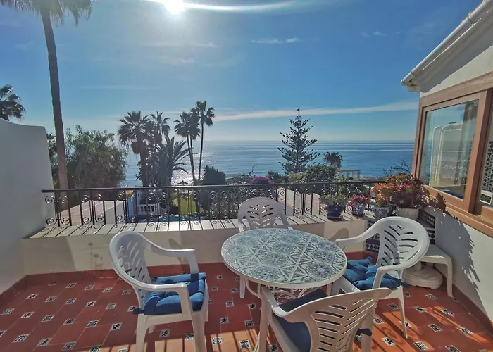 Carabeo 36 Solecito Seaview アパート ネルハ